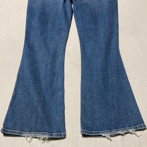 HUDSON | NWOT Distressed Barbara Bootcut Jean - Picture 4 of 15
